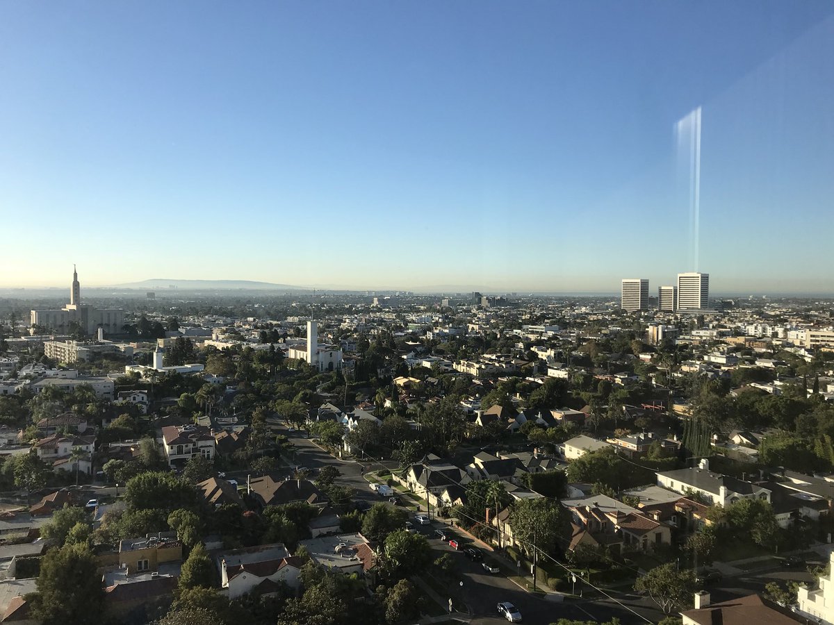 mkgottlieb's tweet photo. Good morning from sunny LA for today’s #BrontoSpotlight. Exciting day ahead!!! https://t.co/zKZj1d5uW3