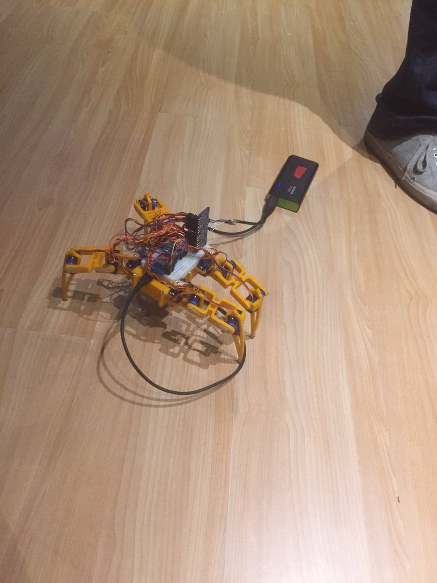JessBeeTeach's tweet photo. Is it a bird? Is it a plan? No, it’s a walking spider thing #wethinkcode #codingiscool @ParklandsTweet https://t.co/uAeE3GBlgo