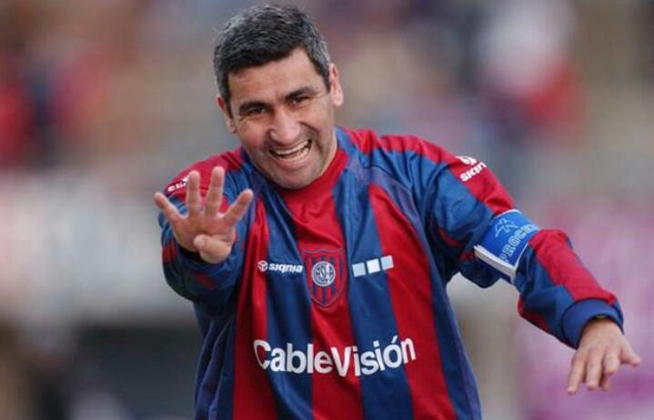 BoedoRepublica's tweet photo. BETO ENTRE JUVENILES || Fernando Kuyumchoglu confirmó que el Beto Acosta se sumará a los trabajos en el fútbol juvenil de San Lorenzo. https://t.co/pEPnVsIGHg