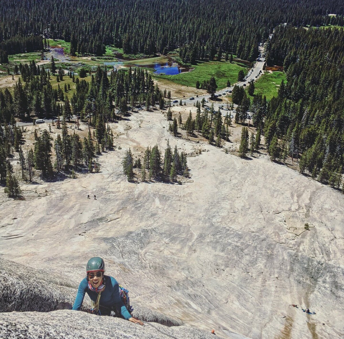 Rockreation's tweet photo. @womenoutdoors @WomensHealthMag @climblikeagirlc 
#GIRLSWITHGUNS #climbinginspiration 

PC Zac Smyth https://t.co/tR6CQm7eSU