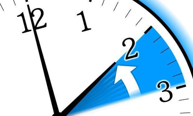 V noci 28./29.X. nás čeká podzimní změna času! Osm nočních vlaků bude čekat ve vybraných stanicích, více: ceskedrahy.cz/tiskove-centru…