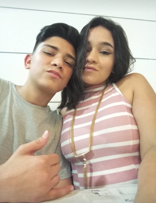 AnaBeat9840's tweet photo. Sérios/ biquinho 😂❤ https://t.co/RztlTxbhtx