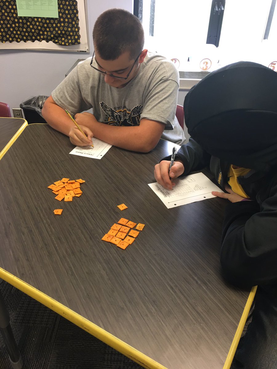 ahartwigmath's tweet photo. Today in Pre-Algebra, we used Cheez-its to help us visualize square roots and perfect squares #mathisfun #iteachmath #weareemmetsburg https://t.co/X0G6OyTg1Y