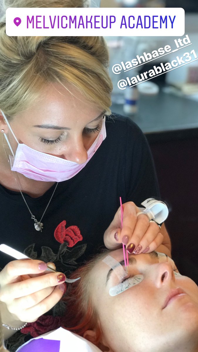 HighlandHippi's tweet image. Learning #RussianLashes @MVMAcademy with @MelVicMakeup #lashcourse #learnlashes #warrington #warringtonbuzz