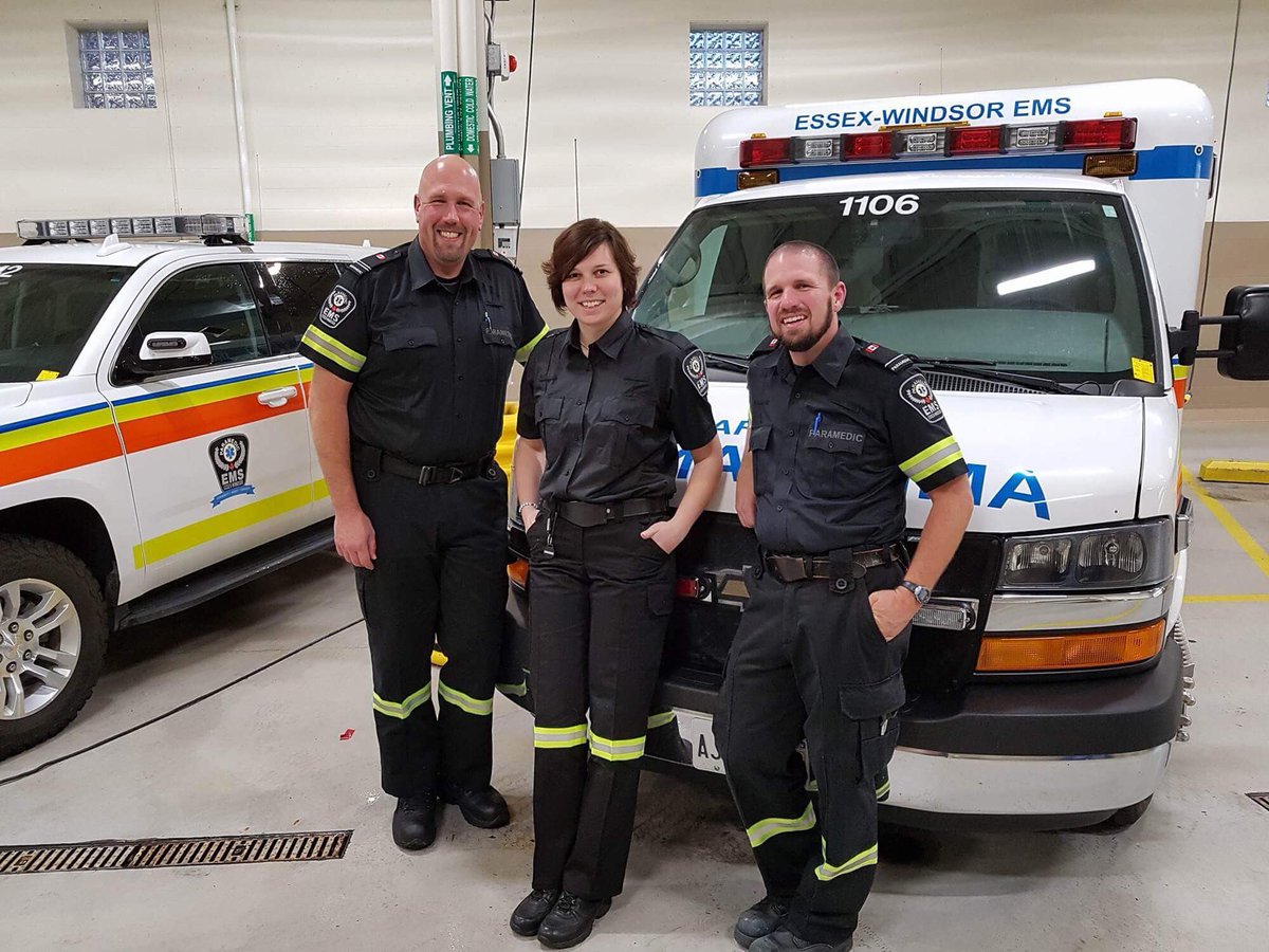 EMSTeamOntario's tweet photo. Great 1st Shift @EssexWindsorEMS for Dr. Erika Jamrichová. Thank you to ACP crew Morassutti &amp; Renaud. #GlobalMedicalProfessionals https://t.co/2FAZptGqqP