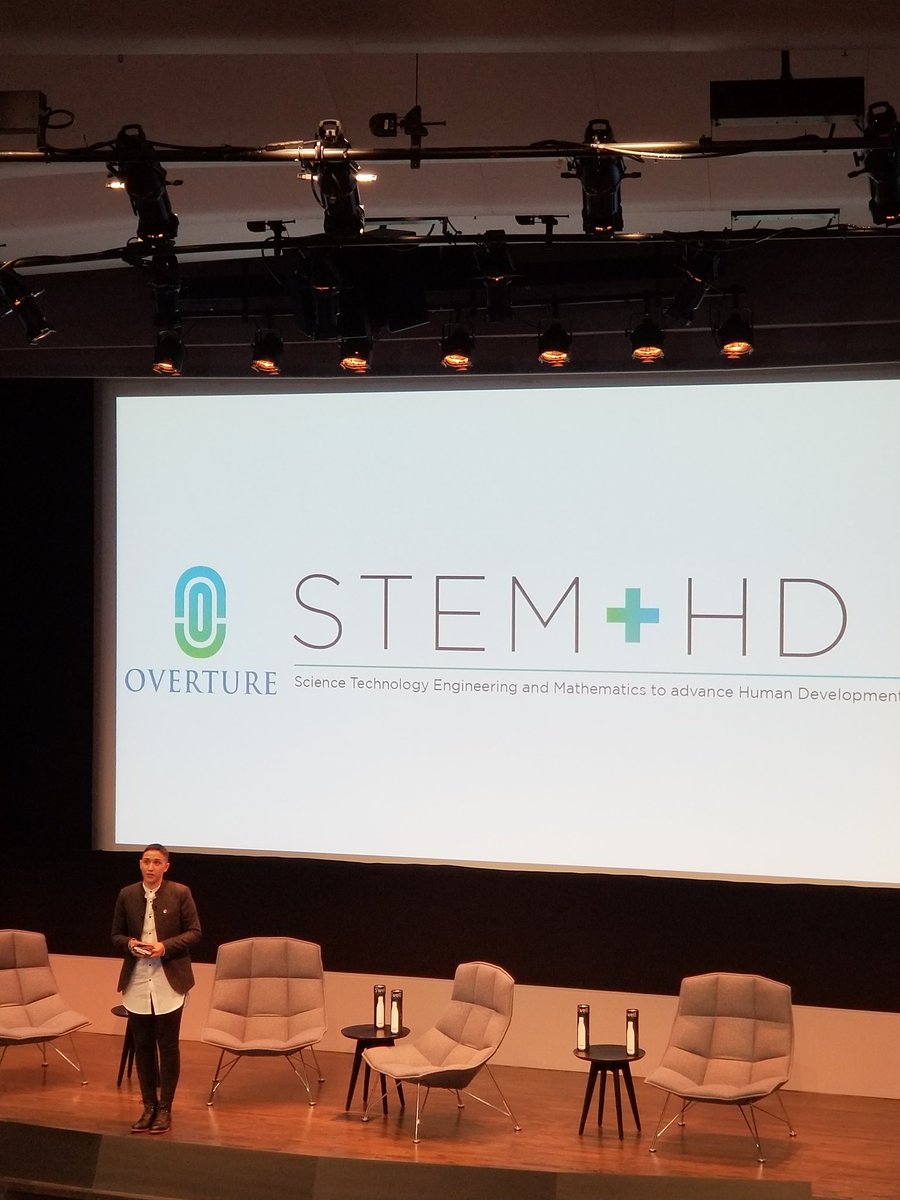 gloria_sin's tweet photo. .@ArielleDRoss has the last word at @OvertureTech: "When companies hire women, they make more money!" #micdrop #stemHD https://t.co/bFnSbu7ukx