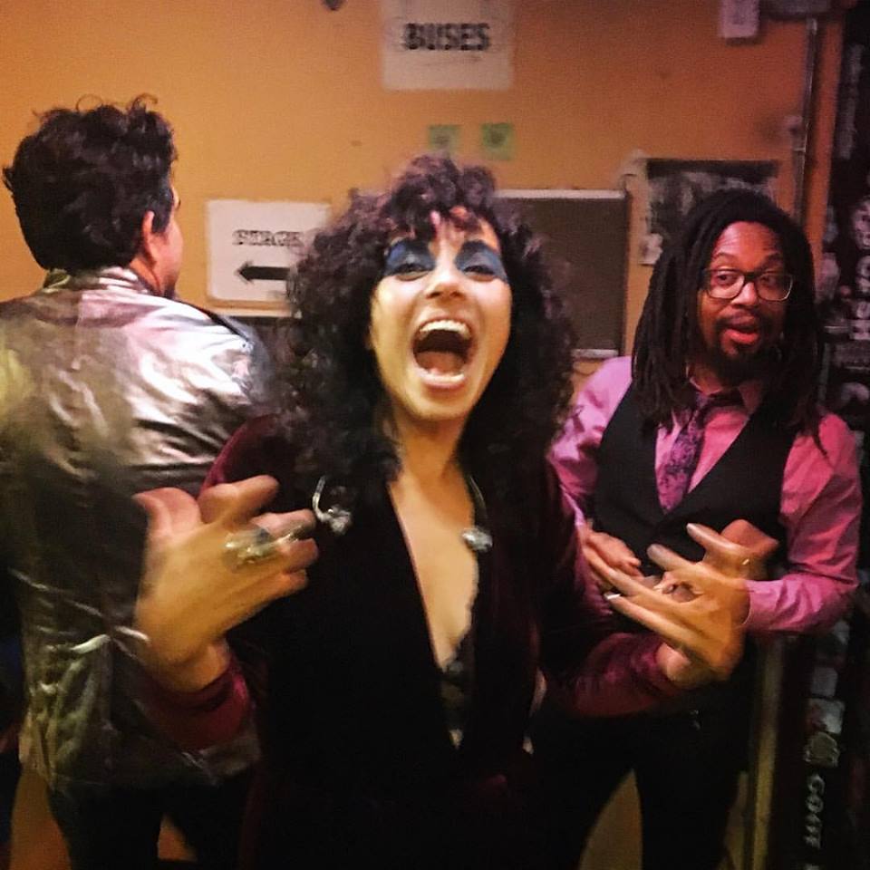 ThieveryCorpDC's tweet photo. Mr Lif isn't sure either, LouLou , is this your #OMGface or your #WTFface? #thieverycorporation Photo: @RPM3 https://t.co/nxmmTIxene