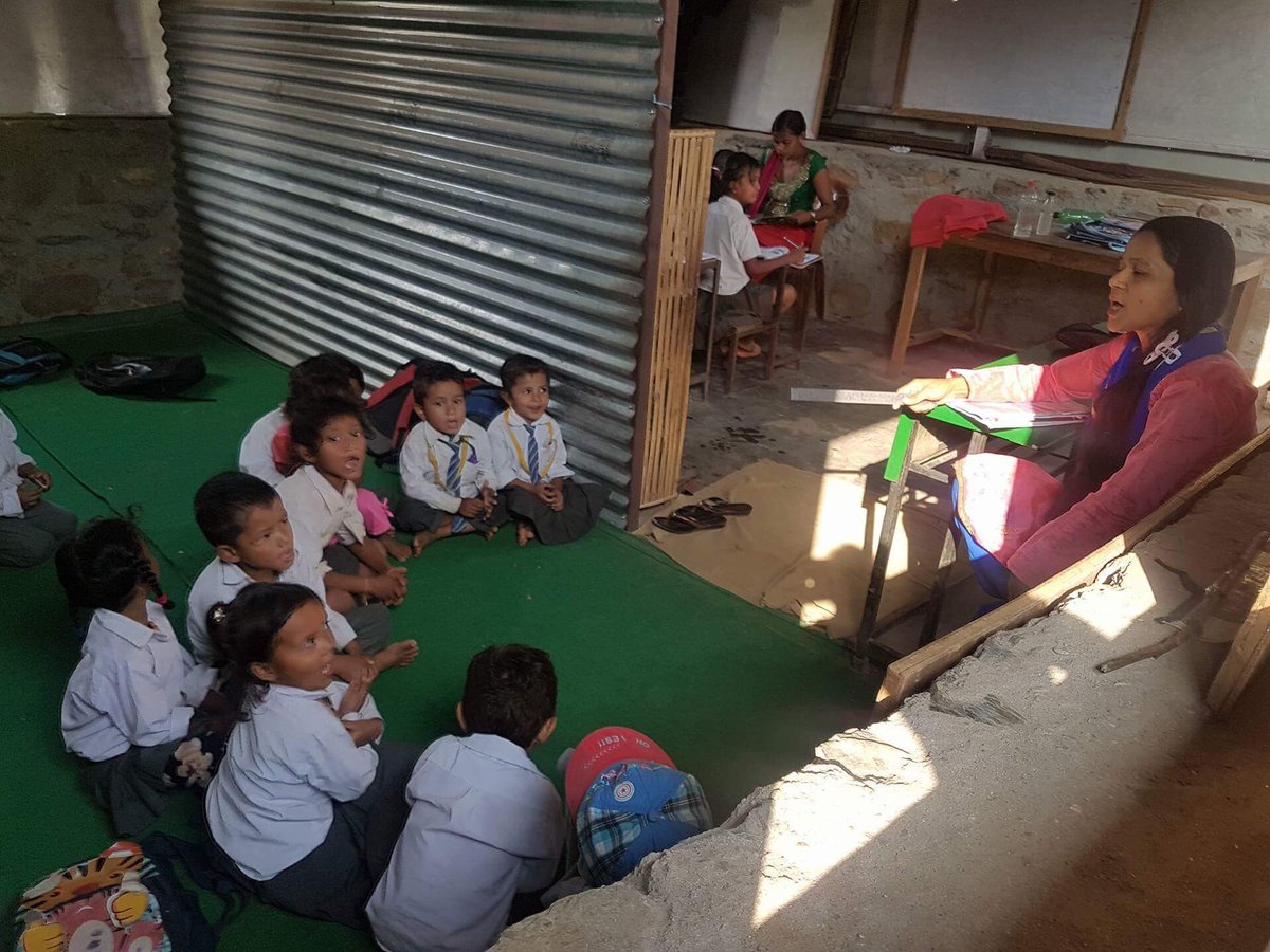 RajDiabetes's tweet photo. @HExNepal supporting Computer Club in 4 schools in villages of #Nepal https://t.co/gLRSlMLe5q