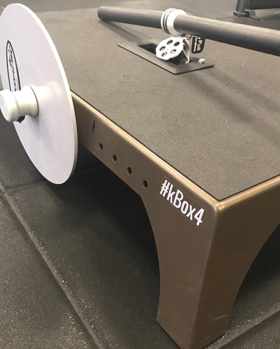 strengthmotion's tweet image. Enjoyed trying out the @go_exxentric during my training at Performance Herts today - #eccentricoverload #flywheel