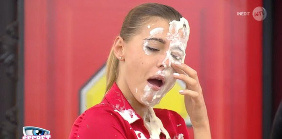iamyourtony's tweet photo. Après 8 semaines d’aventure, Barbara a ENFIN eu ce qu’elle voulait. 😏 #SS11 https://t.co/qLUmapOjVC