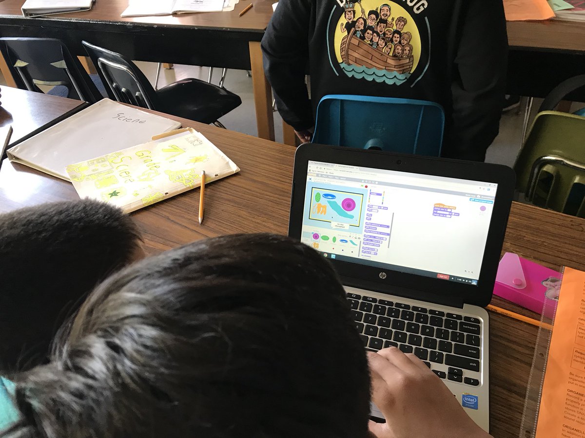 SequoiaMSGiants's tweet photo. #Scratch programming with @msbernalscience for 7th grade #science https://t.co/PYCDBM9Bje