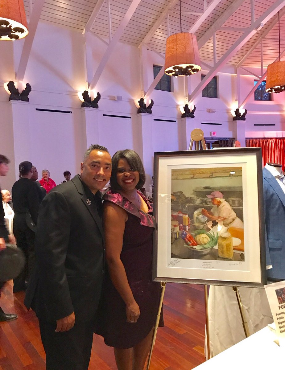 judgechase4th's tweet photo. #TBT Honoring a Legend! #LeahChase #NewOrleans #Queen #CreoleCuisine #CHASEyourDreams ✨ https://t.co/OgR1rBgezz