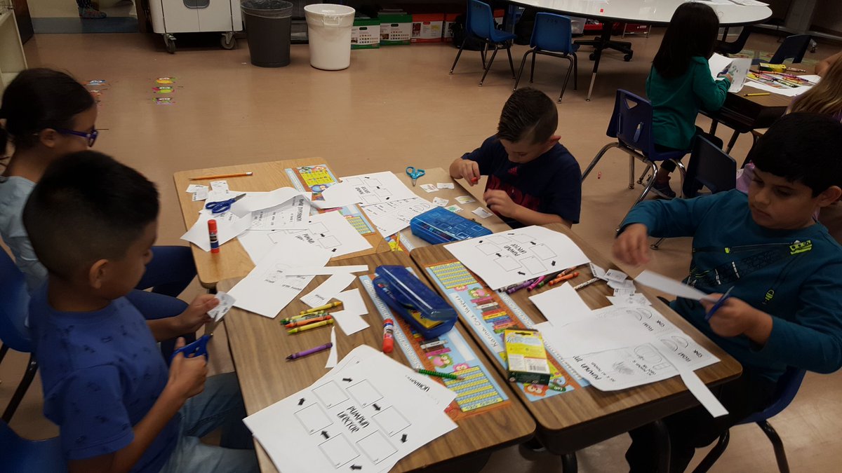 jennifer castelo tweet media