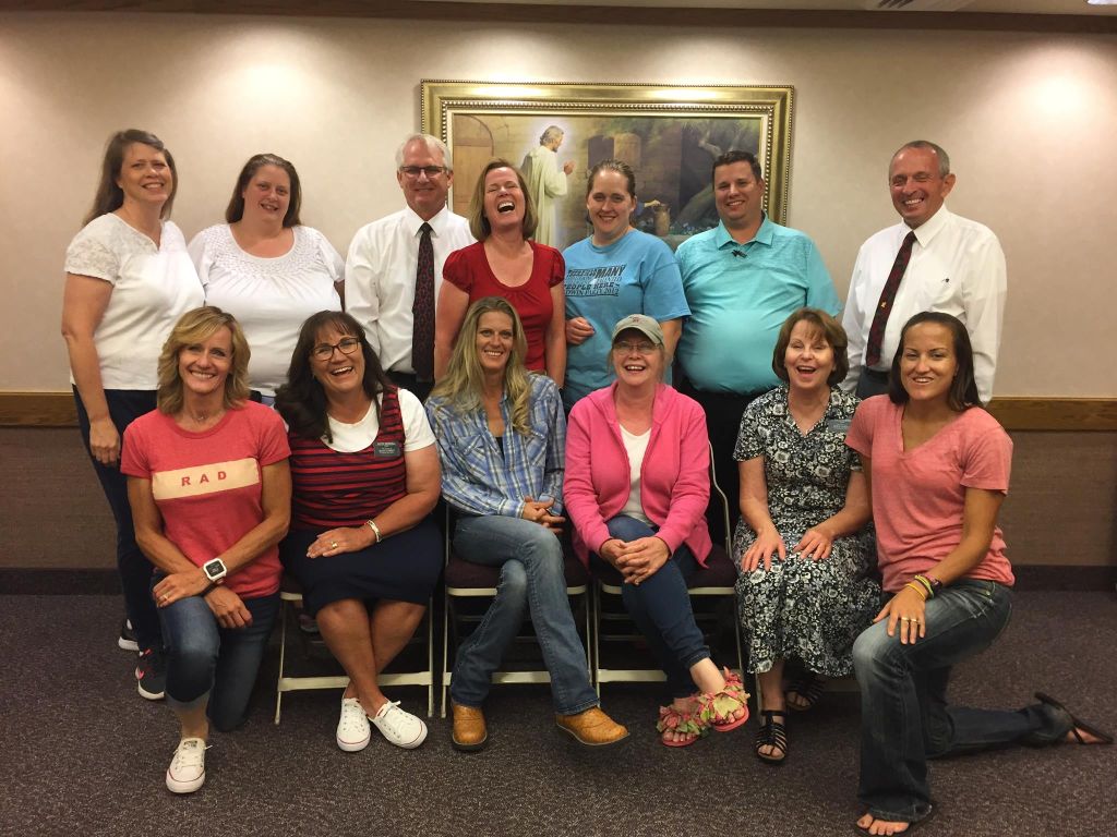 BYUPathwayWorld's tweet photo. Meet our friends from Snowflake, AZ! This group of PathwayConnect students are happy to be together for their gatherings. #MyPathwayGroup https://t.co/eUTlhziJay