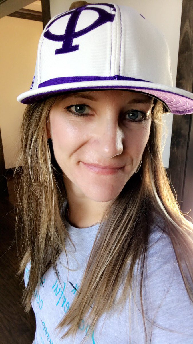 gasfamily's tweet image. Hey @riley_ferrell12 look what came today!!! Thank you @TCU_Athletics and @NewEraCap for the sweet hat! #toadtothepast