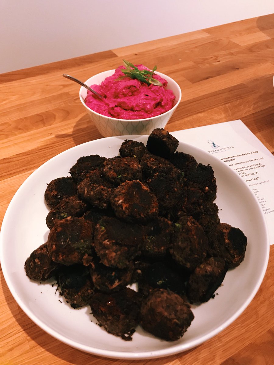 Really interesting talk on the Mediterranean diet and gut health by <a href="/urbankitchen/">Urban Kitchen Needs</a> and the #dorsetstrainedyoghurt beetroot labneh was just👌🏻