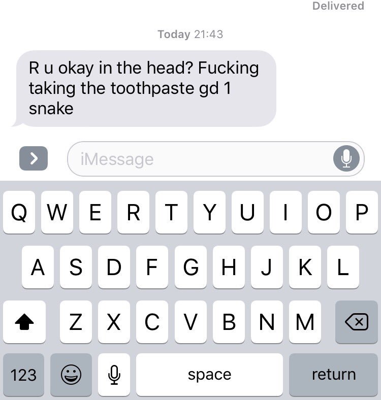 ellatriggs's tweet photo. First world problems from oscar Triggs https://t.co/5OyUDPFMeh
