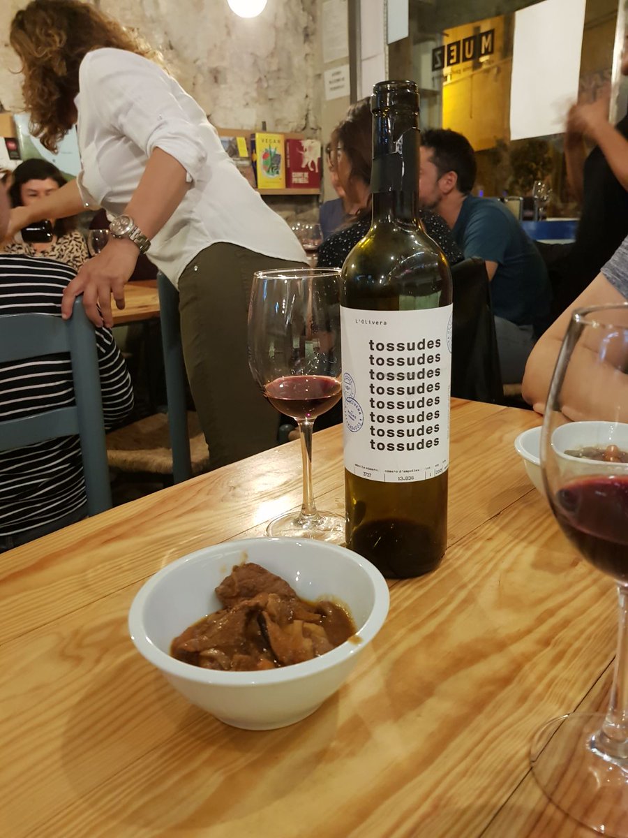 LLUCH Wine & Gastronomy Marketing tweet media