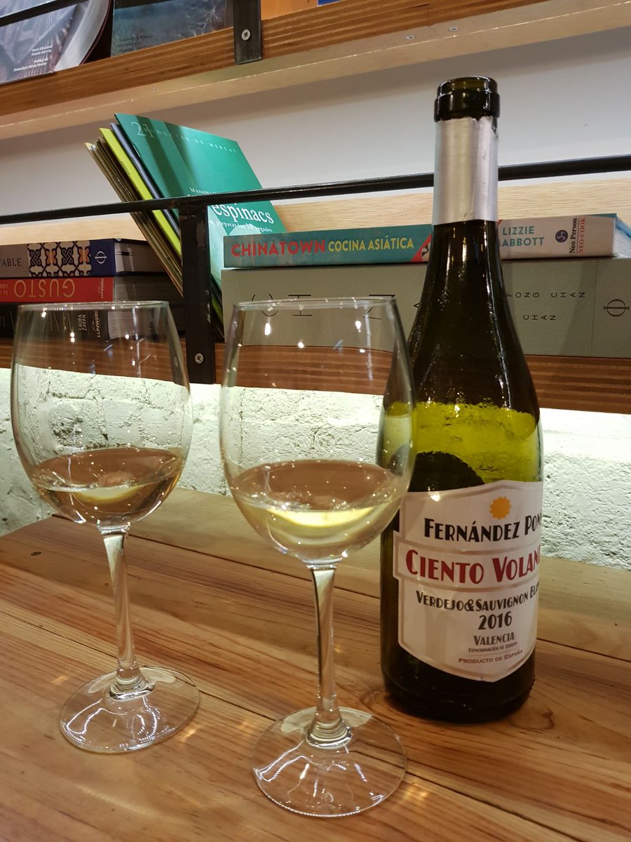 LLUCH Wine & Gastronomy Marketing tweet media