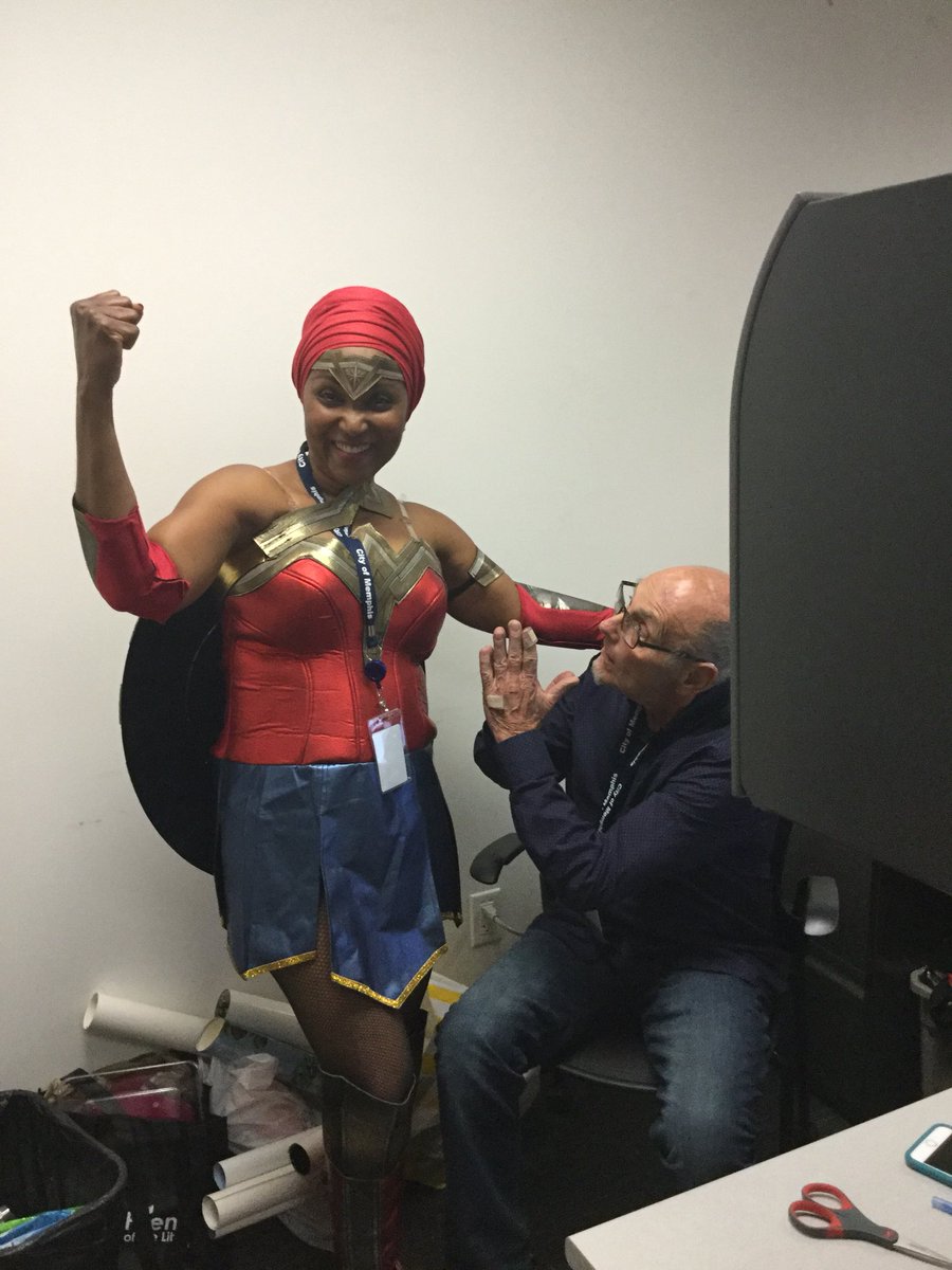 FOLMemphis's tweet photo. Friends join us for our preview sale. Wonder Woman is waiting https://t.co/JkjUhjDp3C