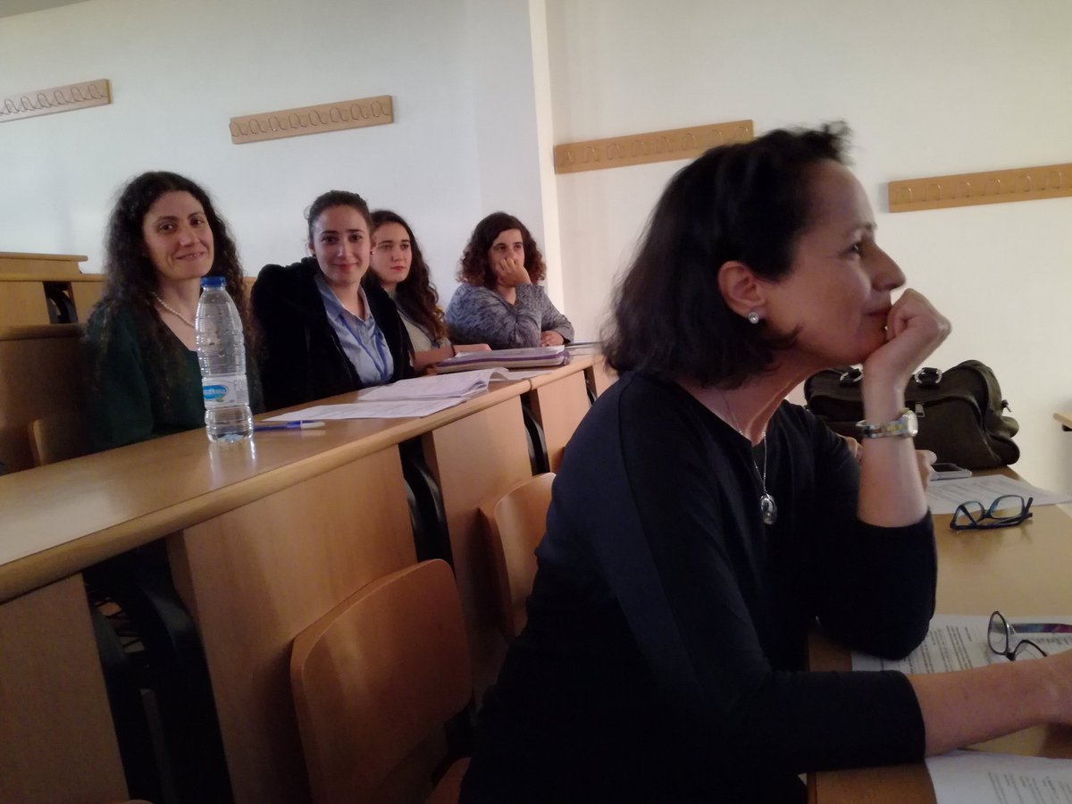 majodominguez13's tweet photo. ¡Seguimos con buen ánimo! Dolores Torres Medina, Idalete Dias, Nerea, María, Clara.....
#relex3 https://t.co/neDTjjdSwN