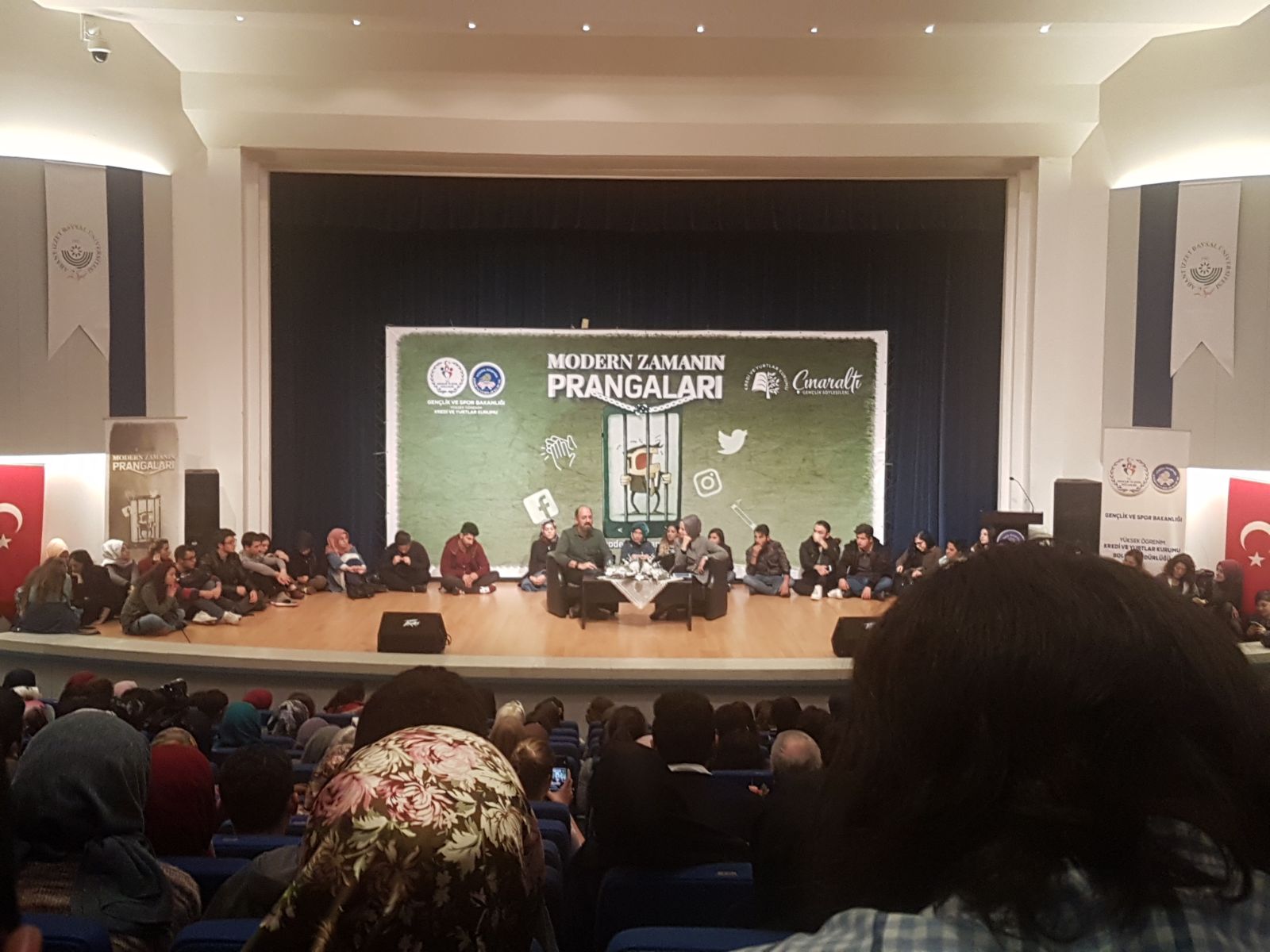 G O Z D E Modernzamaninprangalari Golkoykampusu Aibu