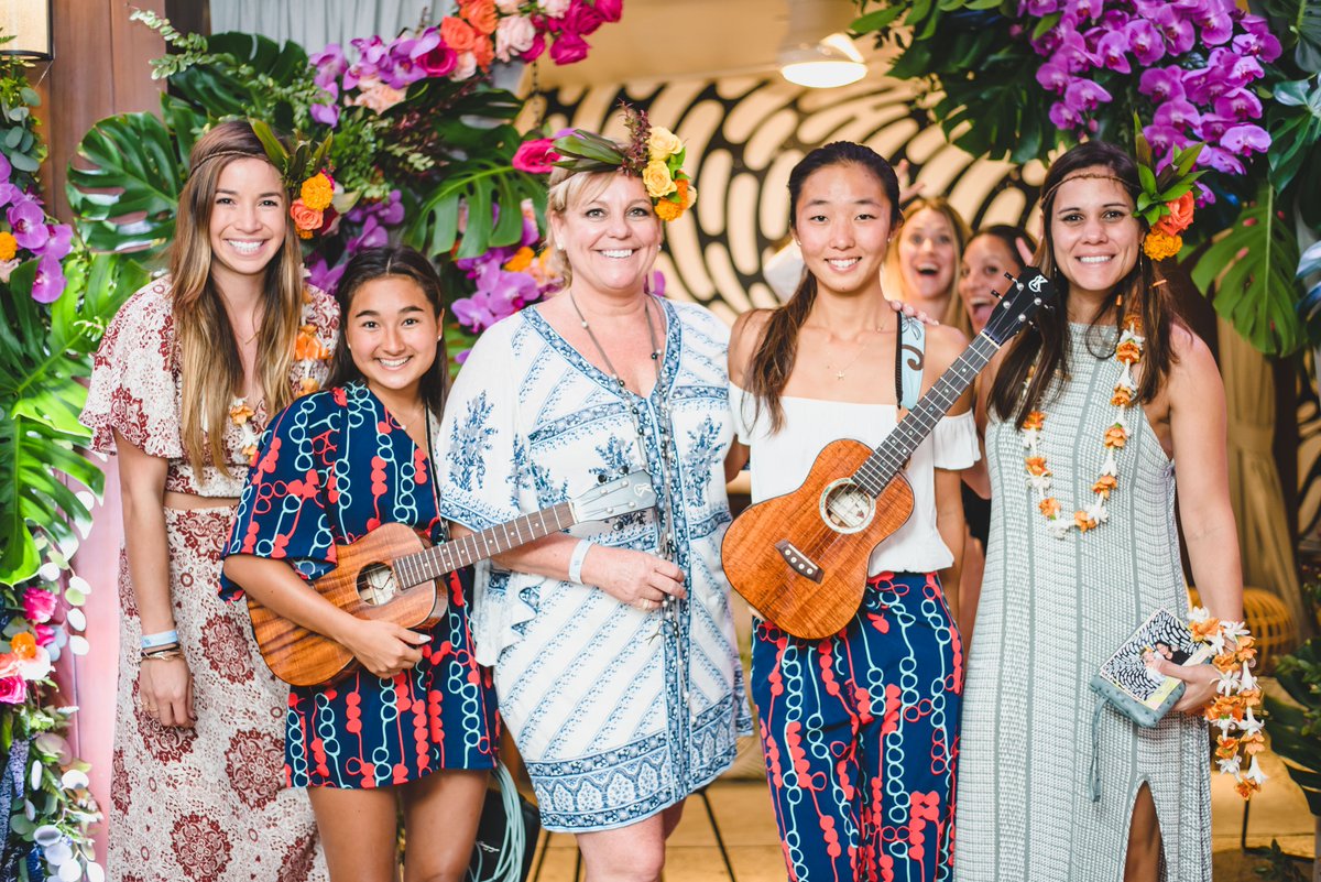 weddingweekhi's tweet photo. #Throwback to the Vendor Party at the Surfjack. One of the many reasons to join #WWH2018! | Photo by Kris Labang https://t.co/qdSIiRTDZd