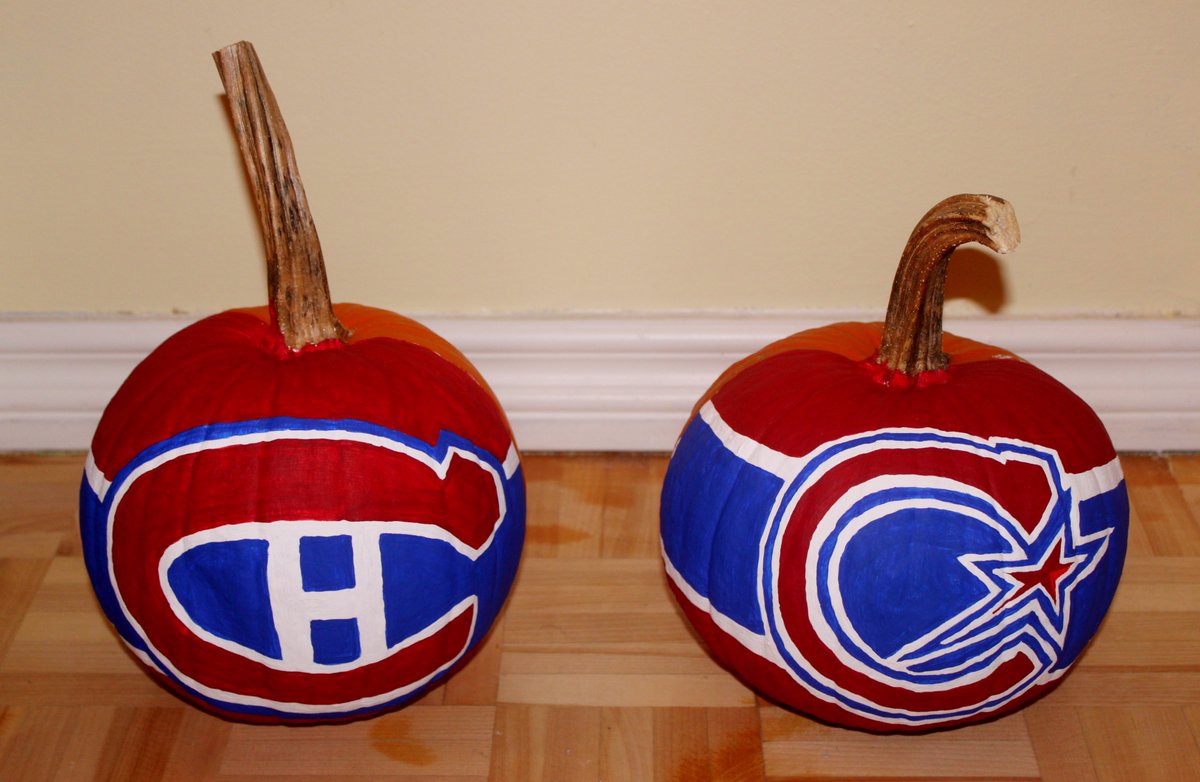 Don't I have HAB(e)ulous pumpkins? <a href="/LesCanadiennes/">Les Canadiennes</a> <a href="/CanadiensMTL/">Canadiens Montréal</a> #halloween #pumpkins #gohabsgo #gohabesgo