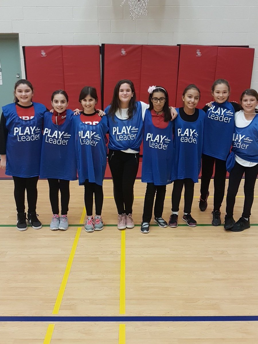 sra_ycdsb's tweet photo. Our #PLAYprogram leaders!!!! https://t.co/Hu9bnCh3Y8