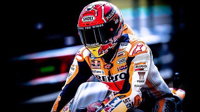 catarina93_73's tweet photo. Our champion @marcmarquez93 photographed by Vincent Guignet @ the #AustralianGP
#TheRedVolution #MM93 #EG00 #TeamRepsol 🐜 https://t.co/Tgw98xQ2AH