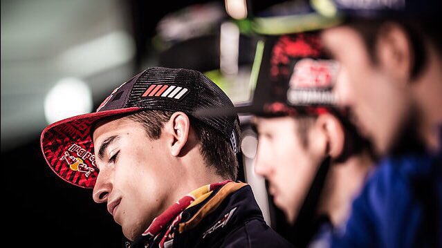 catarina93_73's tweet photo. Our champion @marcmarquez93 photographed by Vincent Guignet @ the #AustralianGP
#TheRedVolution #MM93 #EG00 #TeamRepsol 🐜 https://t.co/Tgw98xQ2AH
