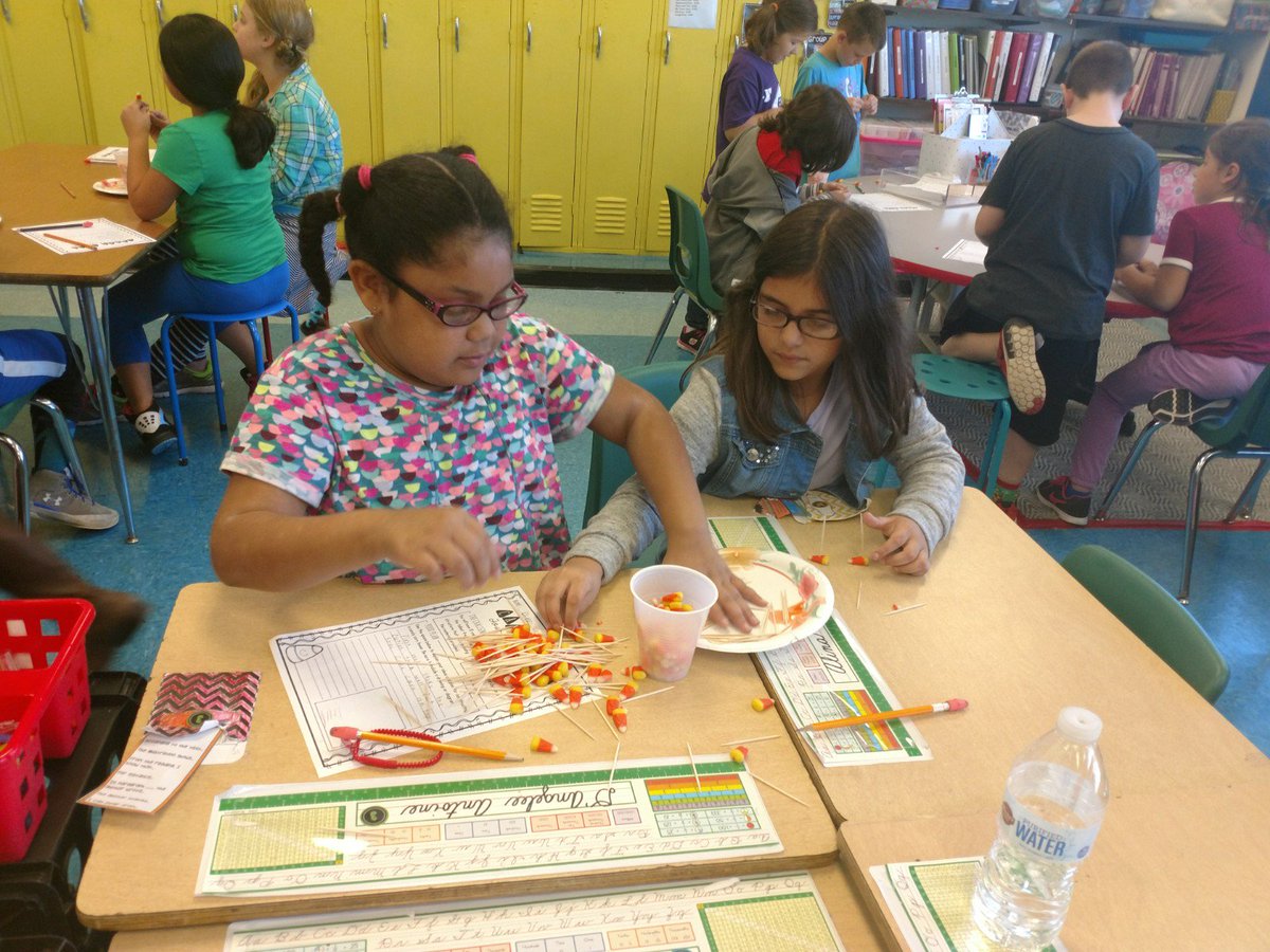 netcongschool's tweet photo. Students in grade 3 worked together in STEAM to create candy corn towers. #STEAM, #thirdgraderocks #netcongschool https://t.co/BACIRUKe4s