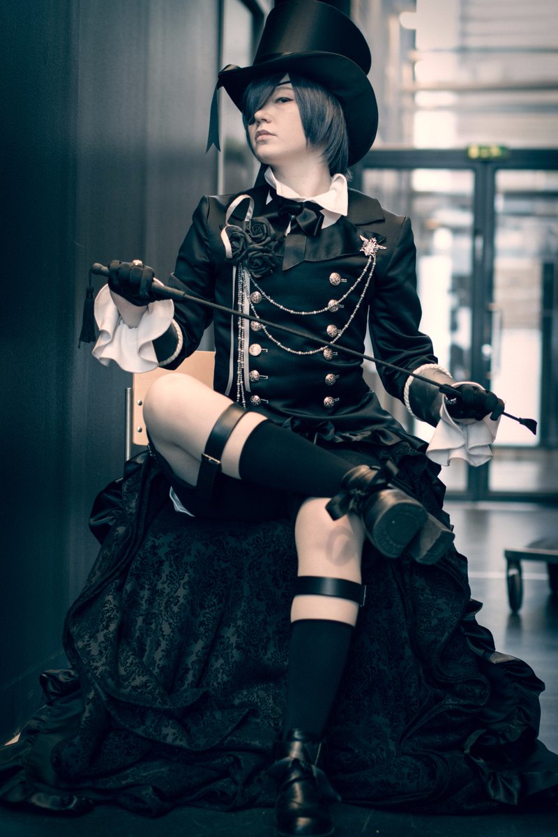 ElzyZen's tweet photo. Hi! I'm Elzy, cosplaying since 2008! 🇫🇮 Crafting, yelling at video games, and petting cats. #NoticeTheCosplayer

📸s in the following tweet! https://t.co/NvryyLIJAd