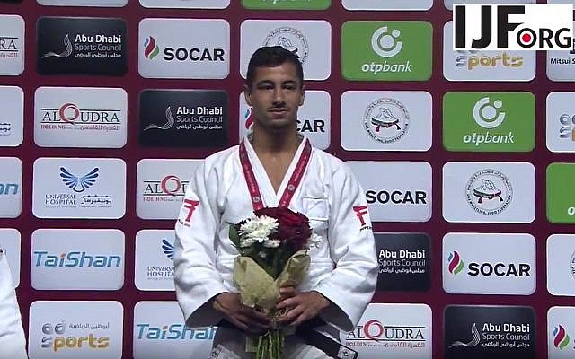 julienbahloul's tweet photo. Le judoka Tal Flicker médaillé d'or au Grand Chelem d'Abu Dhabi....privé d'hymne national et drapeau par les organisateurs car Israélien... https://t.co/U5pwyZQn2u