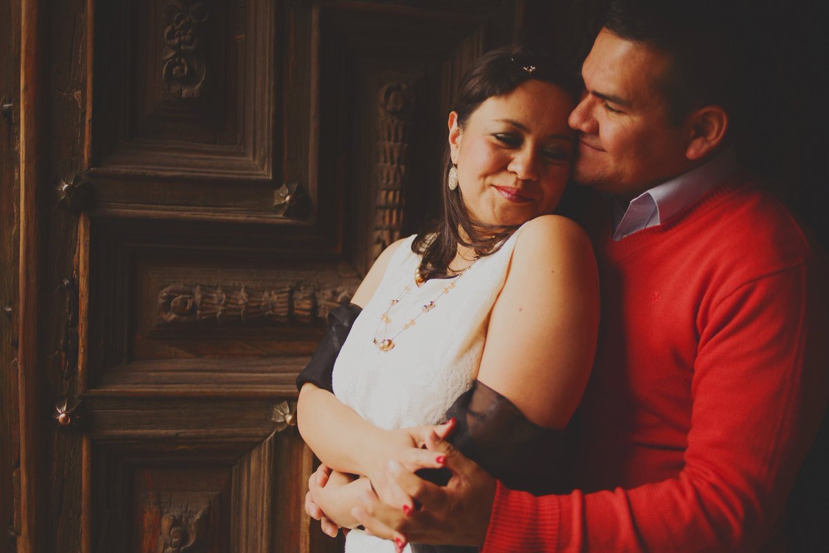 edenoviosmx's tweet photo. Cuando #escucho, se vuelve mi prioridad mi espos@, porque pongo toda mi atención a lo que me dice #FamiliaECN   #FelizJueves https://t.co/T0gaO0EFqy