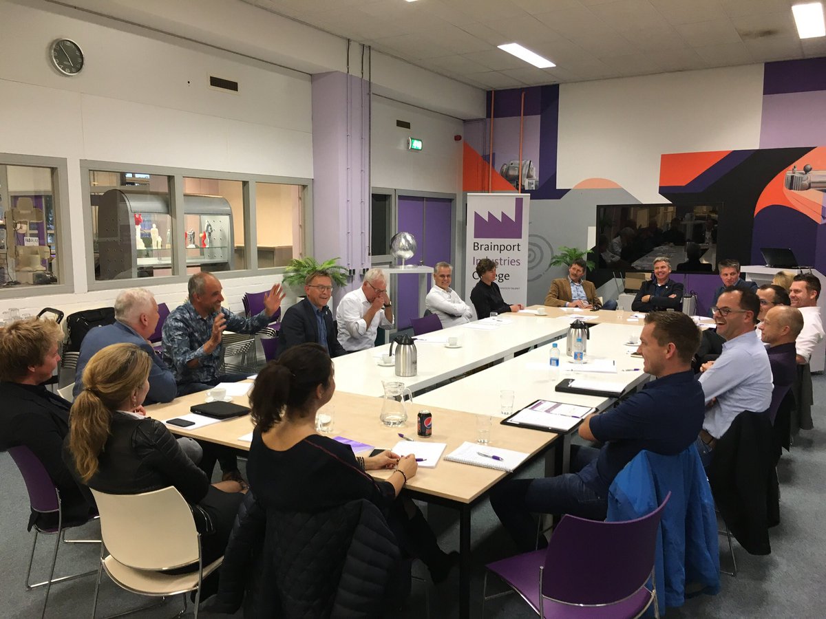 Vruchtbare bijeenkomst gehad met onze leden over de toekomstvisie van het BI College <a href="/TeclabEindhoven/">Teclab</a>