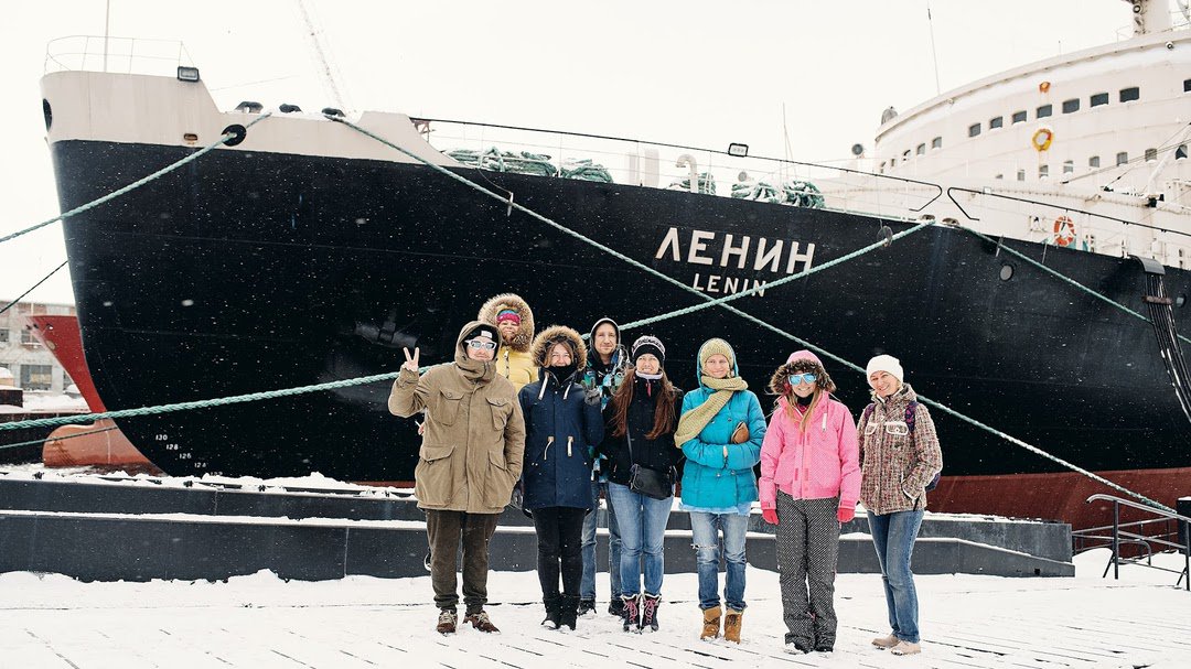 В 2018 расширяем нашу команду в Тундре! Профессиональный фотограф теперь будет следить за каждым участником лагеря! surf-point.ru/snowcamp