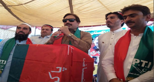 AbbTakk's tweet photo. https://t.co/2zsvgoz1oe
#LiveUpdates #NA4 #ByPolls #PS231 #PTICloseToV https://t.co/kV6DRT3nQj