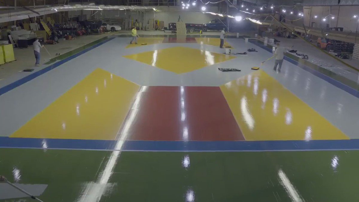 We recreated the @NBA's most ICONIC court ever.  See it LIVE on @NBAonTNT tonight at 7pm/ct!!  #ReturnToTheMECCA https://t.co/GjtsIDbQE0