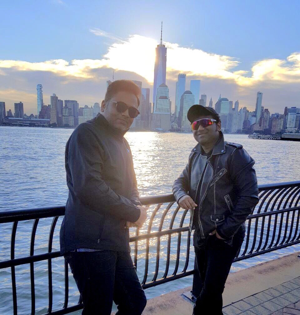ThisIsDSP's tweet photo. Yes most of U r right!😁In NEWYORK wit @directorvamshi composing 4 #MAHESH25 ! Amazing&amp;Inspiring Script!! U wil all lov it😁🎵 @urstrulyMahesh https://t.co/M5YHaf2DWF