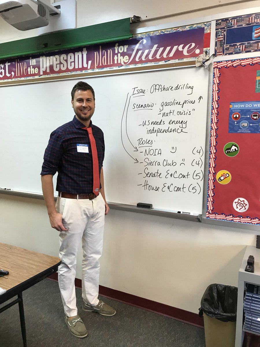mrs_mosca's tweet photo. Beach grad Paul Kanitra of @LobbyIt met w/ #APGov students today to discuss his work &amp; intro a class project! #Imjustabill #WeRBeach https://t.co/q5h0PxofqS
