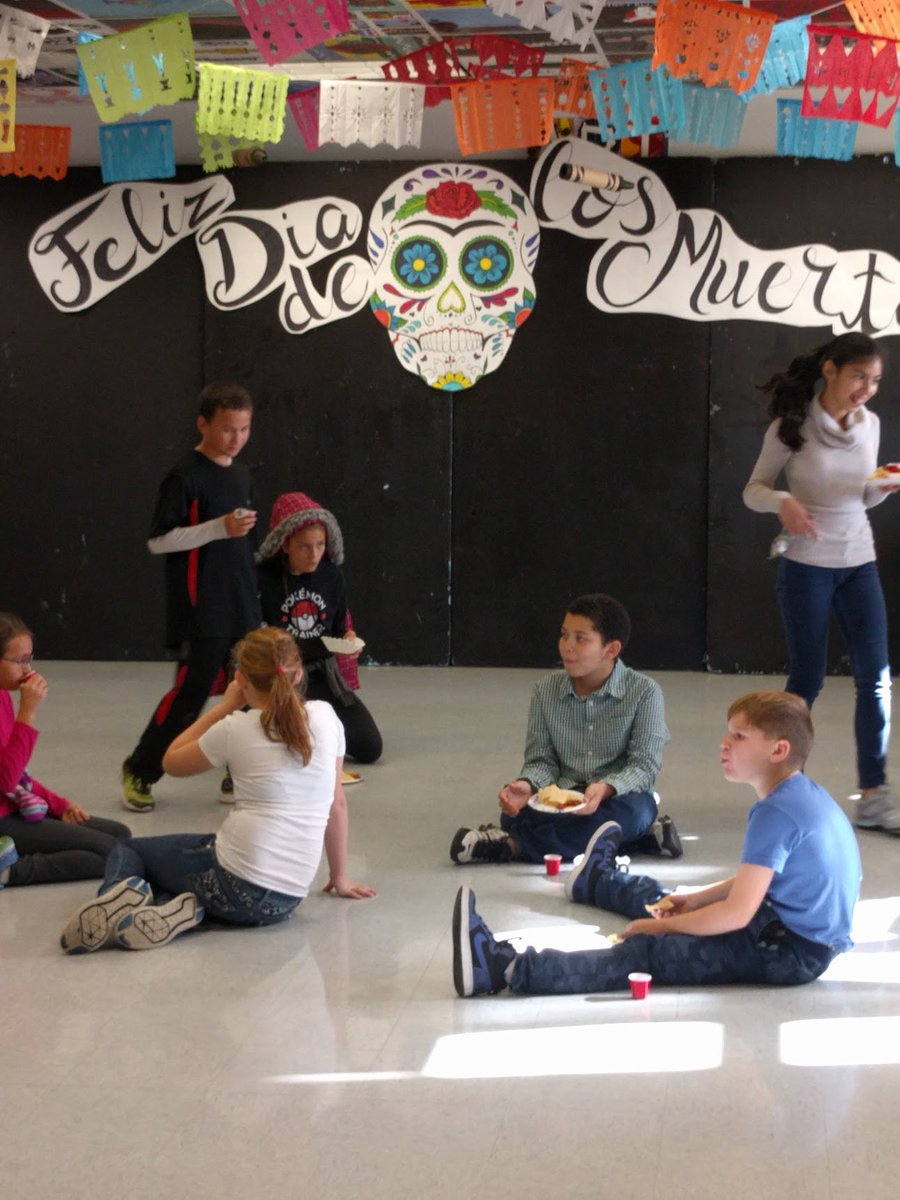 What a great day for a #DiadelosMuertos Fiesta! #5thgrade #wearetoocool #culturalenrichment #arted