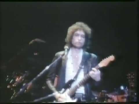 --->

Bob Dylan / Masters of War

buff.ly/2yJPkPs

#music #video #bestlyrics #storytellers #literature #lyrics