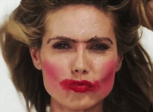 Getting home late from work and rushing to get ready for the #MYIPBall2017 like 👄💄🕶