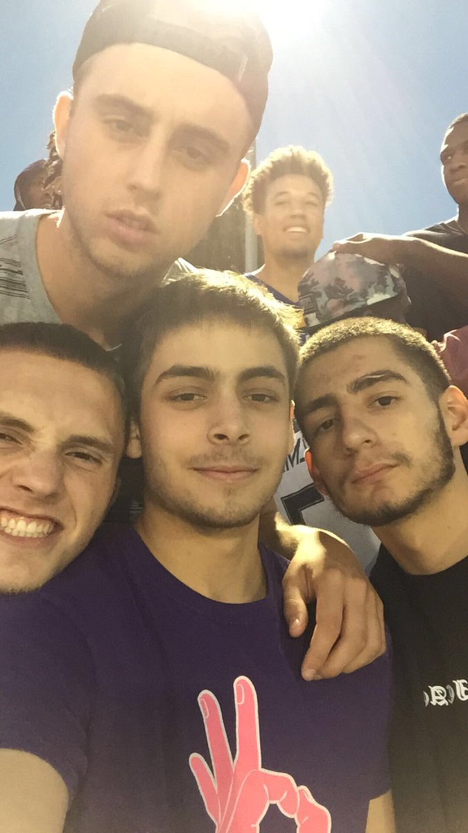 NoahKhan13's tweet photo. Happy birthday to the 2nd coolest kid to ever play jv basketball at loras. @wkellerman34 https://t.co/d6EzqWkTCk