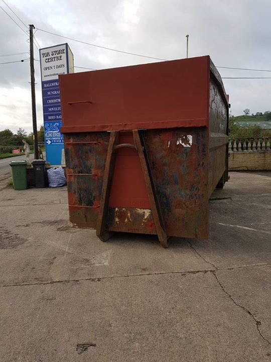 SAS_WELDING's tweet photo. Another Skip repaired today, ready for work. #SkipRepairs #Somerset https://t.co/uYht17KnFb https://t.co/7wHZaKeTOX