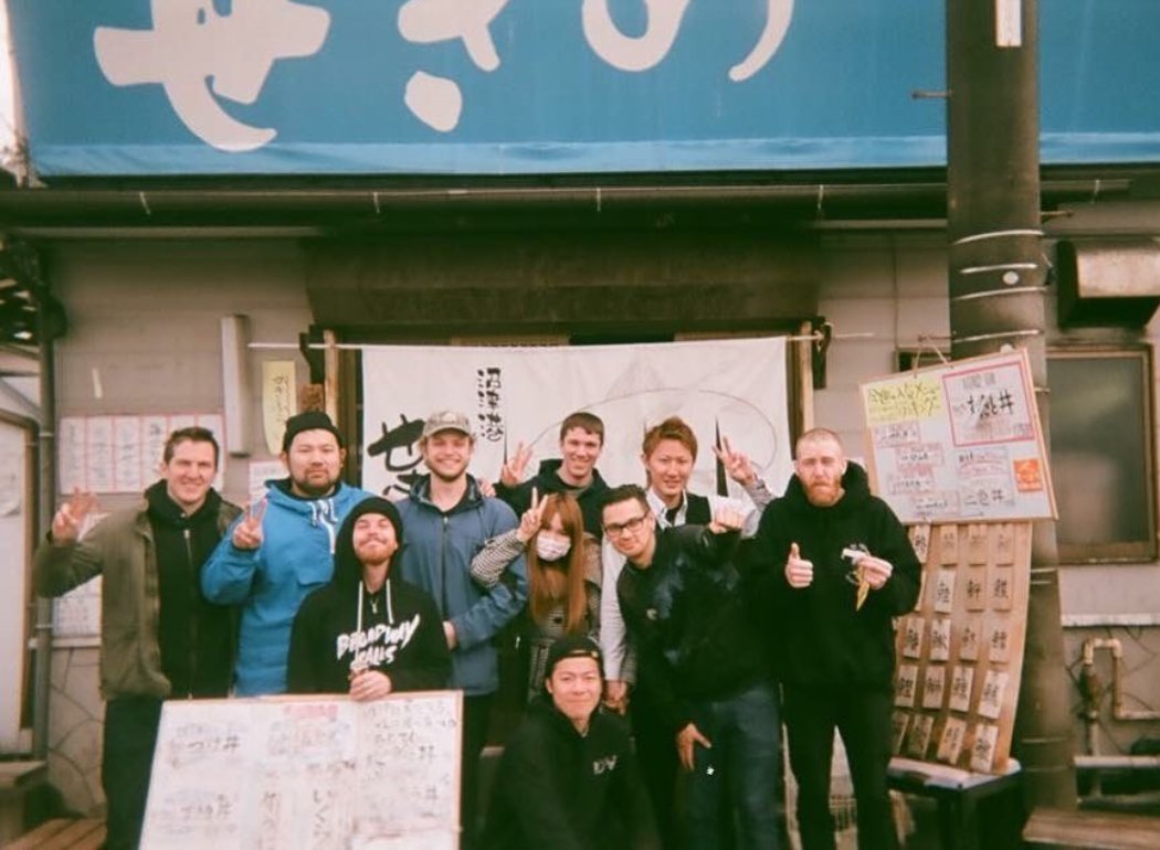 We had band praccy last night. Did ya know Gnarwolves have recorded 40 frigging songs?! We can still play em!!
Catch you lovelies soon xx