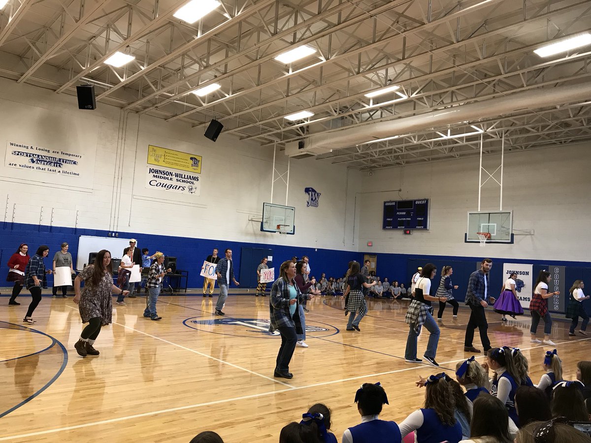 J-WMS Faculty dances to “I’ll Be There for You”