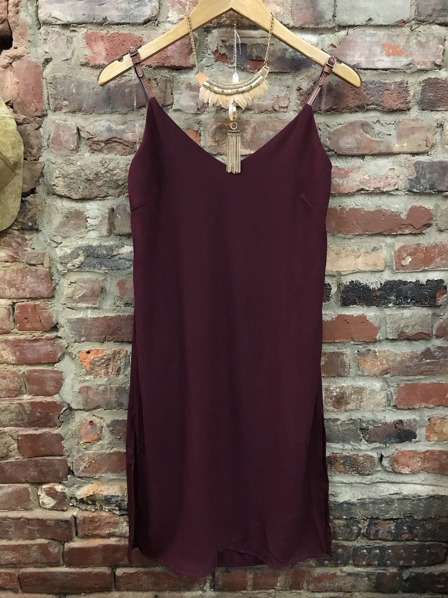 Luxe_Chatt's tweet photo. This is hands down one of our favorite colors for fall, we love the leather straps on this cute dress! ❤️✨#shopluxeboutiques https://t.co/zakYMLfTCB