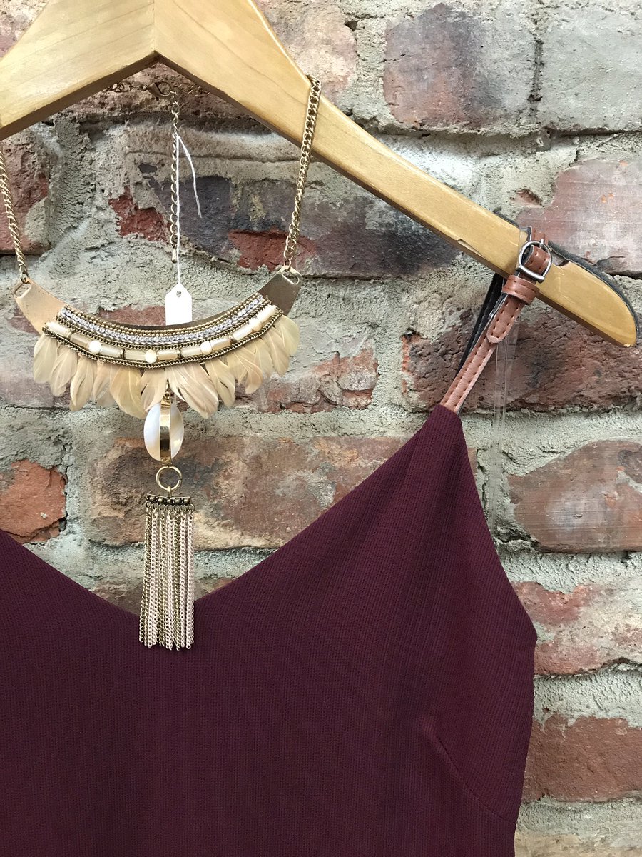 Luxe_Chatt's tweet photo. This is hands down one of our favorite colors for fall, we love the leather straps on this cute dress! ❤️✨#shopluxeboutiques https://t.co/zakYMLfTCB